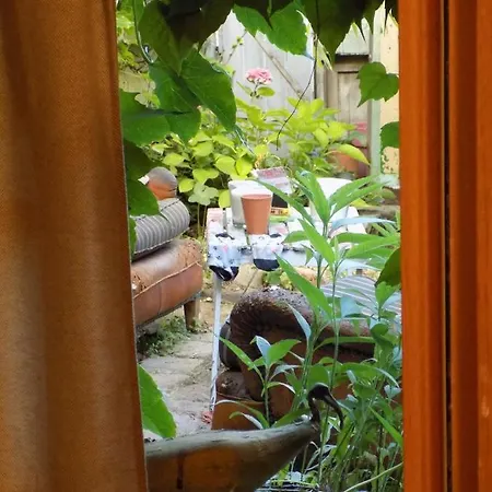 Mimi La Sardine Frühstückspension 3*